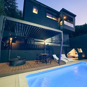 ルクス箱根湯本 Lux Yumoto 箱根町